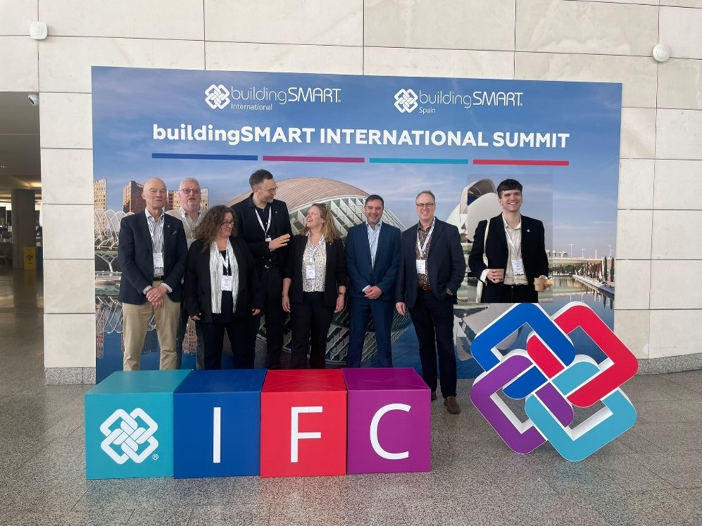 Svenska delegationen på plats i Valencia